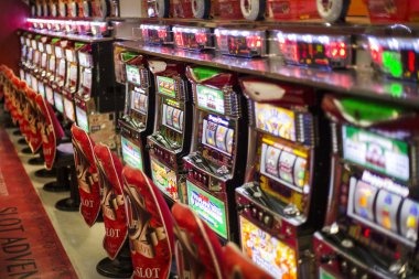 Tier progression structure and cashback rate increases at sultan66